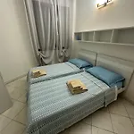 - Sleeps 6 Lejlighed *