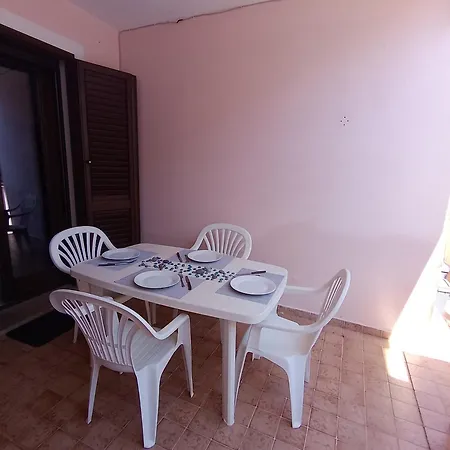 - Sleeps 6 Lejlighed Valledoria (Sardinia)